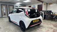 USED 2017 17 TOYOTA AYGO 1.0 VVT-i x-press Hatchback 5dr Petrol Manual Euro 6 (68 ps) Reverse camera + Bluetooth