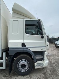 USED 2019 19 DAF CF 18T CURTAIN SIDED SLEEPER CAB WITH TUCK UNDER TAIL LIFT 