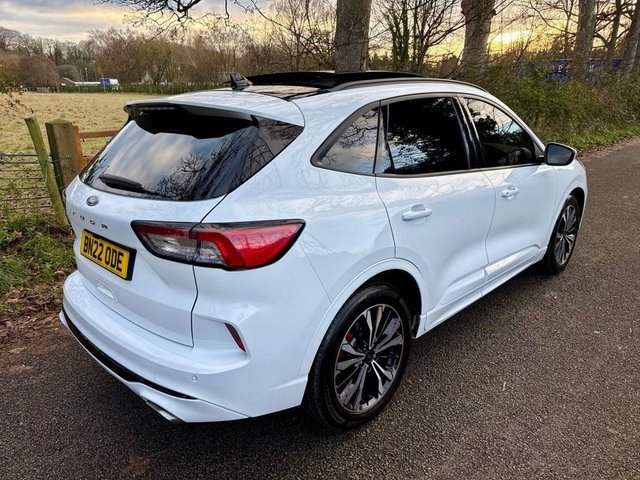 2022 FORD KUGA - Photo 4