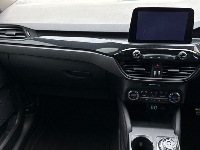 2022 FORD KUGA - Photo 12