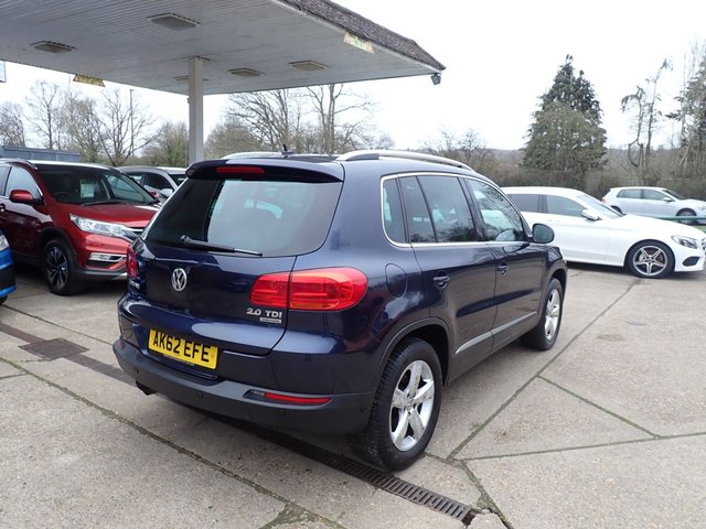 2012 VOLKSWAGEN TIGUAN - Photo 3