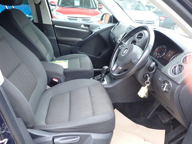 2012 VOLKSWAGEN TIGUAN - Photo 9