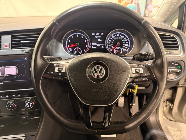 2017 VOLKSWAGEN GOLF - Photo 10