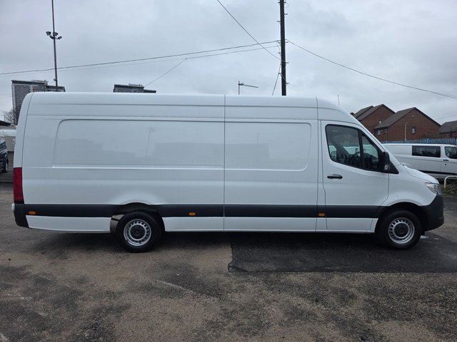 View our MERCEDES-BENZ SPRINTER