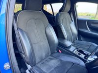 USED 2018 18 VOLVO XC40 2.0 D4 FIRST EDITION AUTOMATIC 4X4 EURO 6  * FULL VOLVO SERVICE HISTORY *
