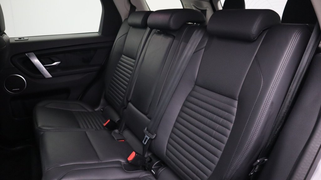 USED 2019 69 LAND ROVER DISCOVERY SPORT 2.0 D180 MHEV HSE SUV 5dr Diesel Auto 4WD Euro 6 (s/s) (180 ps) A Stunning Example With Excellent Specification. Stunning.