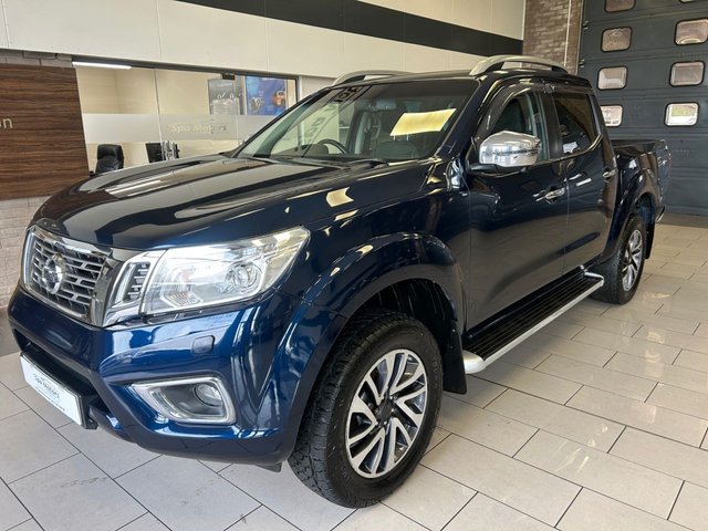 2016 Nissan Navara 2.3L Tekna 4dr - Photo 3