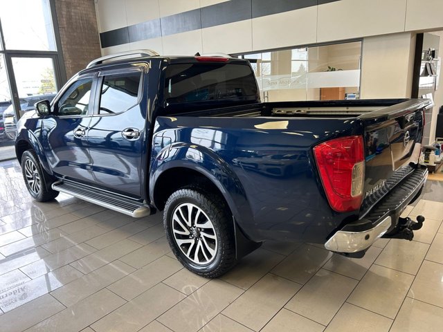 2016 Nissan Navara 2.3L Tekna 4dr - Photo 5