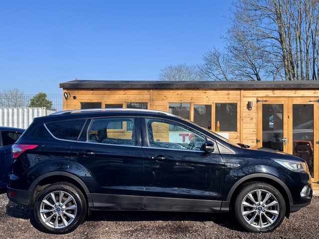 View our FORD KUGA