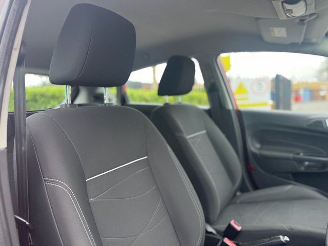 2015 Ford Fiesta 1.5L Style 5dr - Photo 12