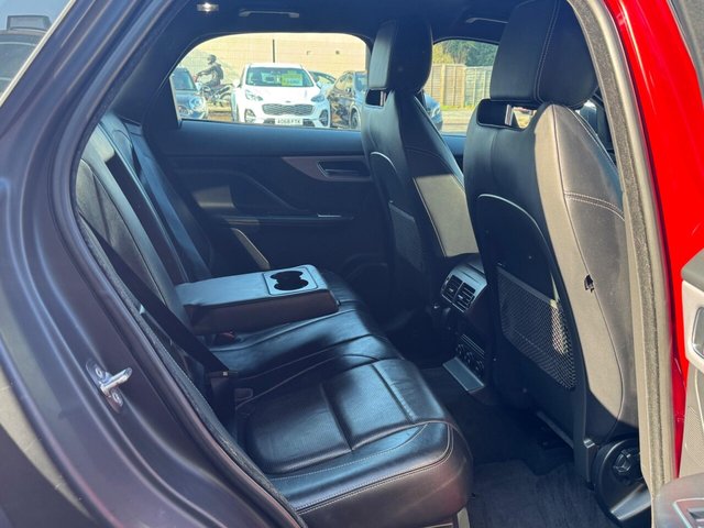 2017 JAGUAR F-PACE 2017 2.0 D180 R-Sport Auto AWD Euro 6 (s/s) 5dr - Photo 10