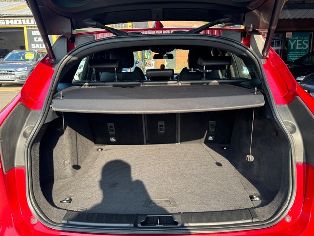 2017 JAGUAR F-PACE 2017 2.0 D180 R-Sport Auto AWD Euro 6 (s/s) 5dr - Photo 9