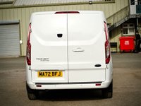 USED 2022 72 FORD TRANSIT CUSTOM 2.0 300 EcoBlue Limited Crew Van Double Cab 5dr Diesel Manual L2 H1 Euro 6 (s/s) (130 ps) Low Miles | Limited | Crew Van