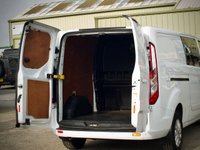 USED 2022 72 FORD TRANSIT CUSTOM 2.0 300 EcoBlue Limited Crew Van Double Cab 5dr Diesel Manual L2 H1 Euro 6 (s/s) (130 ps) Low Miles | Limited | Crew Van