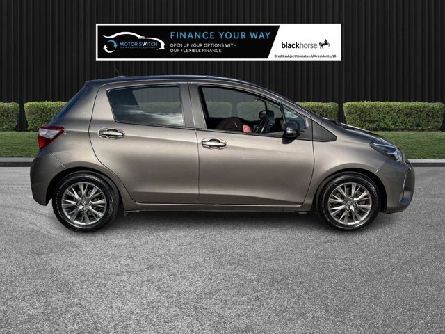 2017 Toyota Yaris 1.5L Icon 5dr - Photo 6