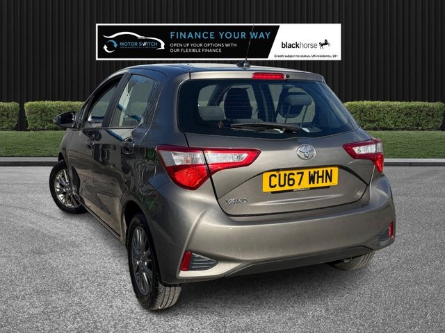 2017 Toyota Yaris 1.5L Icon 5dr - Photo 9