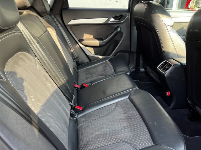 2014 AUDI Q3 - Photo 5