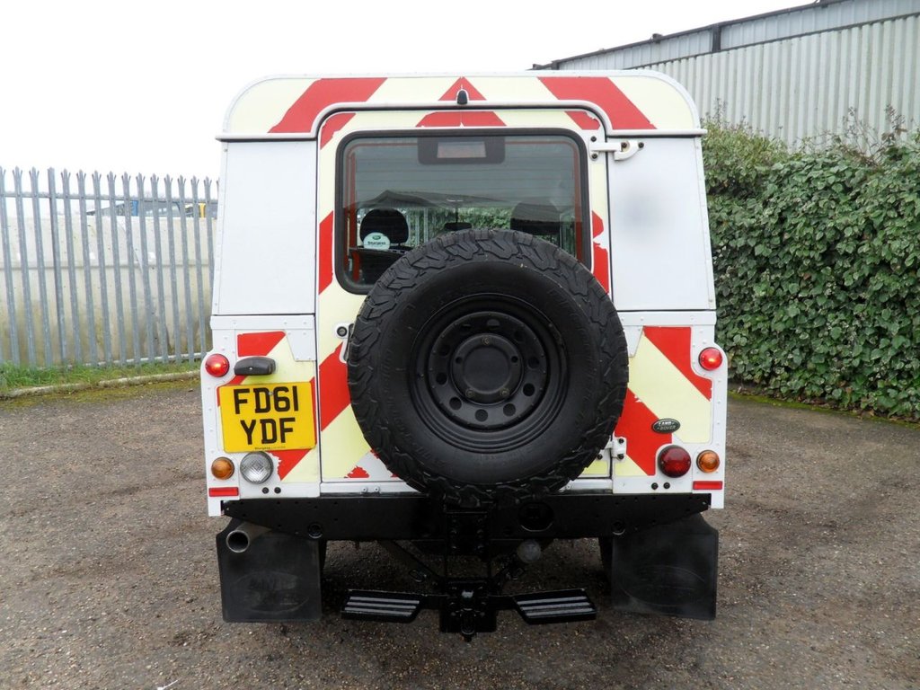USED 2012 61 LAND ROVER DEFENDER 2.2 TDCi Hard Top SUV 3dr Diesel Manual 4WD MWB Euro 5 (122 ps) 1 Owner Full History &pound;18,500No Vat