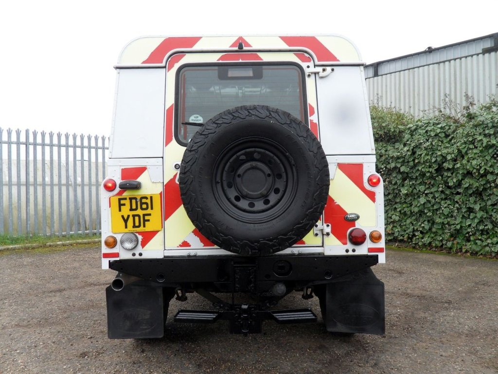USED 2012 61 LAND ROVER DEFENDER 2.2 TDCi Hard Top SUV 3dr Diesel Manual 4WD MWB Euro 5 (122 ps) 1 Owner Full History &pound;18,500No Vat