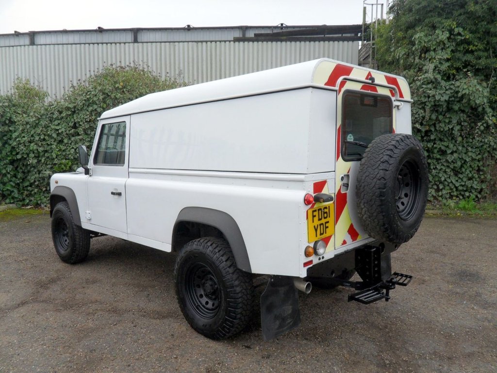 USED 2012 61 LAND ROVER DEFENDER 2.2 TDCi Hard Top SUV 3dr Diesel Manual 4WD MWB Euro 5 (122 ps) 1 Owner Full History &pound;18,500No Vat
