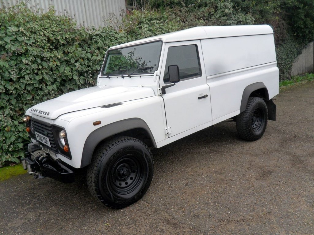 USED 2012 61 LAND ROVER DEFENDER 2.2 TDCi Hard Top SUV 3dr Diesel Manual 4WD MWB Euro 5 (122 ps) 1 Owner Full History &pound;18,500No Vat