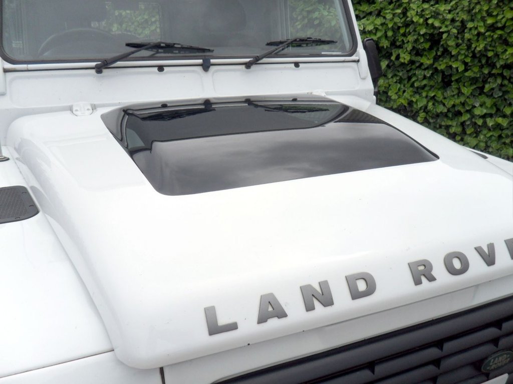 USED 2012 61 LAND ROVER DEFENDER 2.2 TDCi Hard Top SUV 3dr Diesel Manual 4WD MWB Euro 5 (122 ps) 1 Owner Full History &pound;17k No Vat
