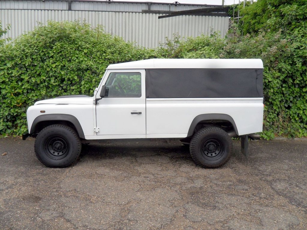 USED 2012 61 LAND ROVER DEFENDER 2.2 TDCi Hard Top SUV 3dr Diesel Manual 4WD MWB Euro 5 (122 ps) 1 Owner Full History &pound;17k No Vat