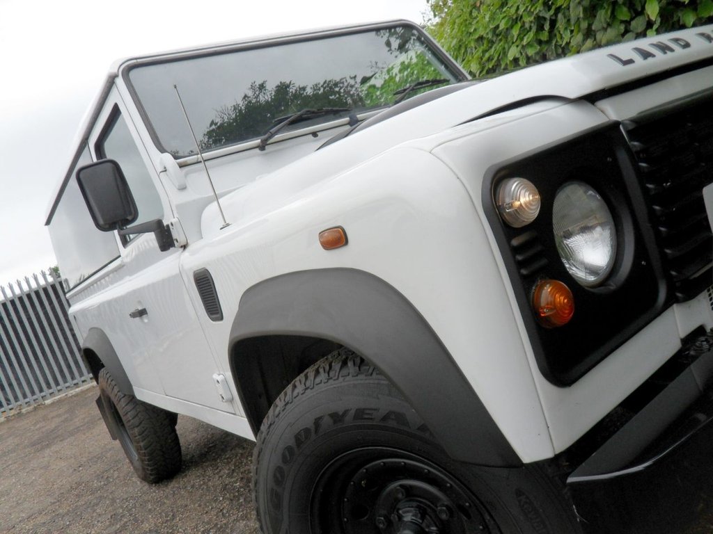USED 2012 61 LAND ROVER DEFENDER 2.2 TDCi Hard Top SUV 3dr Diesel Manual 4WD MWB Euro 5 (122 ps) 1 Owner Full History &pound;17k No Vat