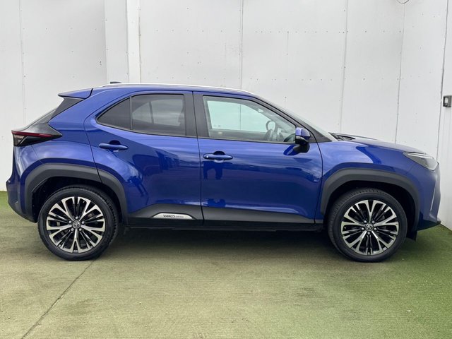 2022 TOYOTA YARIS CROSS - Photo 3