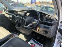 USED 2021 21 VOLKSWAGEN TRANSPORTER 2.0 TDI T30 Low Loader Dropside 2dr Diesel Manual LWB Euro 6 (s/s) (110 ps) 1 OWNER FROM NEW* DROPSIDE* PARKING SENSORS* REVERSING CAMERA* CRUISE CONTROL* AUTO STOP / START* TRACTION CONTROL* 6 SPEED* AIR CON* BLUETOOTH PHONE AND AUDIO* REMOTE CENTRAL LOCKING