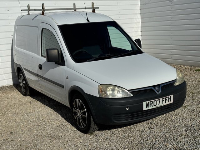 View our VAUXHALL COMBO