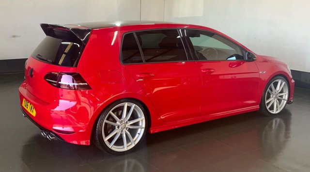 2016 VOLKSWAGEN GOLF 2.0 TSI BlueMotion Tech R Hatchback 5dr Petrol Manual 4Motion Euro 6 (s/s) (300 ps) - Photo 9