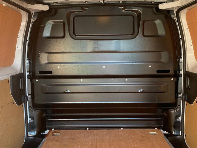 2024 VAUXHALL VIVARO - Photo 11