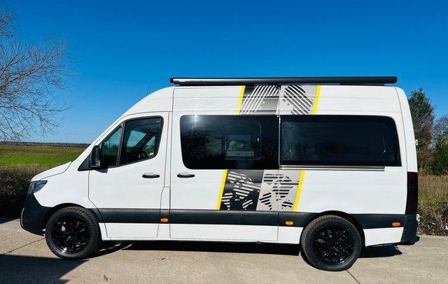 View our MERCEDES-BENZ SPRINTER