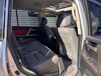 USED 2010 TOYOTA LAND CRUISER 4.5 D-4D V8 SUV 5dr Diesel Auto 4WD Euro 4 (286 ps) 
