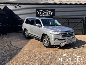 2010 TOYOTA LAND CRUISER