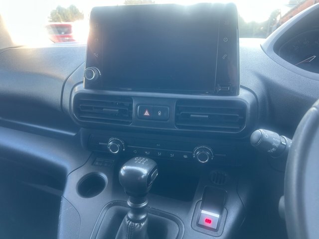 2021 Peugeot Partner 1.5L Professional Premium 5dr - Photo 5