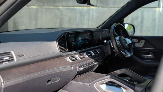 2020 MERCEDES-BENZ GLE 2020 3.0 GLE450h MHEV AMG Line (Premium) SUV 5dr Petrol G-Tronic 4MATIC Euro 6 (s/s) (7 Seat) (389 ps) - Photo 11