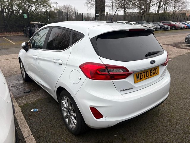 2021 Ford Fiesta 1L Titanium 5dr - Photo 6