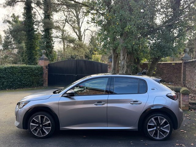 2020 PEUGEOT E-208 - Photo 3