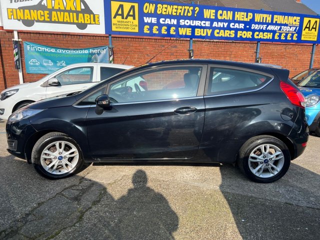 2014 FORD FIESTA - Photo 6