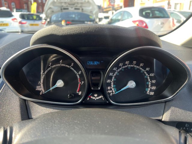 2014 FORD FIESTA - Photo 11