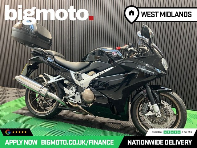View our HONDA VFR800