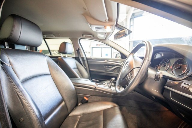 2013 BMW 5 Series 2L Se 5dr - Photo 3