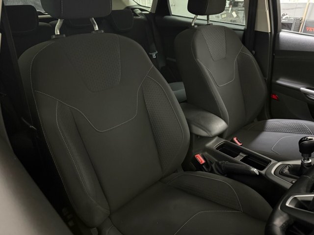 2017 FORD FOCUS 1.5 TDCi Zetec Edition Hatchback 5dr Diesel Manual Euro 6 (s/s) (120 ps) - Photo 11