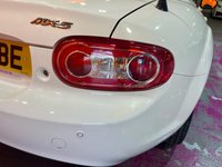 USED 2013 63 MAZDA MX-5 1.8i SE Roadster 2dr Petrol Manual Euro 5 (126 ps) 16" Alloys. Folding Metal Roof
