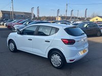 USED 2021 71 DACIA SANDERO 1.0 SCe Essential Hatchback 5dr Petrol Manual Euro 6 (s/s) (65 ps) ONE PREVIOUS OWNER+ LOW INSURANCE GROUP+ MULTIFUNCIONAL STEARING WHEEL+ CRUISE CONTROL+ CLIMATE CONTROL+ 15 INCH ALLOY WHEELS+