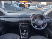 USED 2021 71 DACIA SANDERO 1.0 SCe Essential Hatchback 5dr Petrol Manual Euro 6 (s/s) (65 ps) ONE PREVIOUS OWNER+ LOW INSURANCE GROUP+ MULTIFUNCIONAL STEARING WHEEL+ CRUISE CONTROL+ CLIMATE CONTROL+ 15 INCH ALLOY WHEELS+