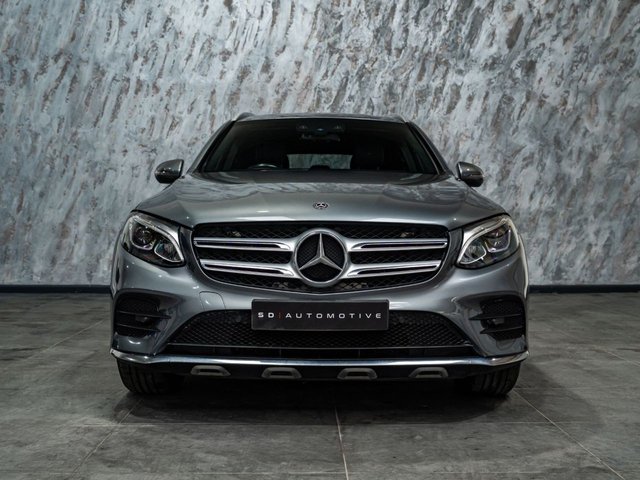 2018 Mercedes-Benz Glc 2L Amg Line 5dr - Photo 2