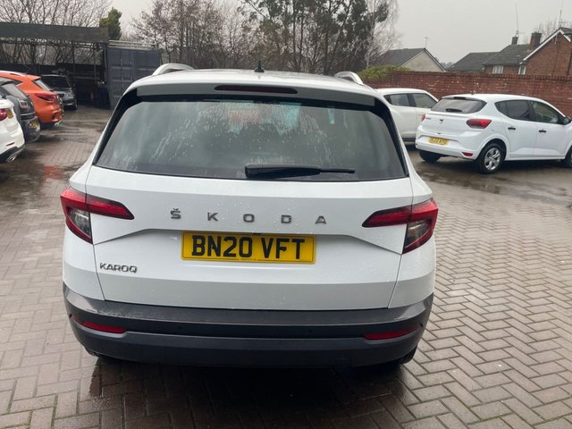 2020 SKODA KAROQ 1.5 TSI ACT SE L SUV 5dr Petrol Manual Euro 6 (s/s) (150 ps) - Photo 11